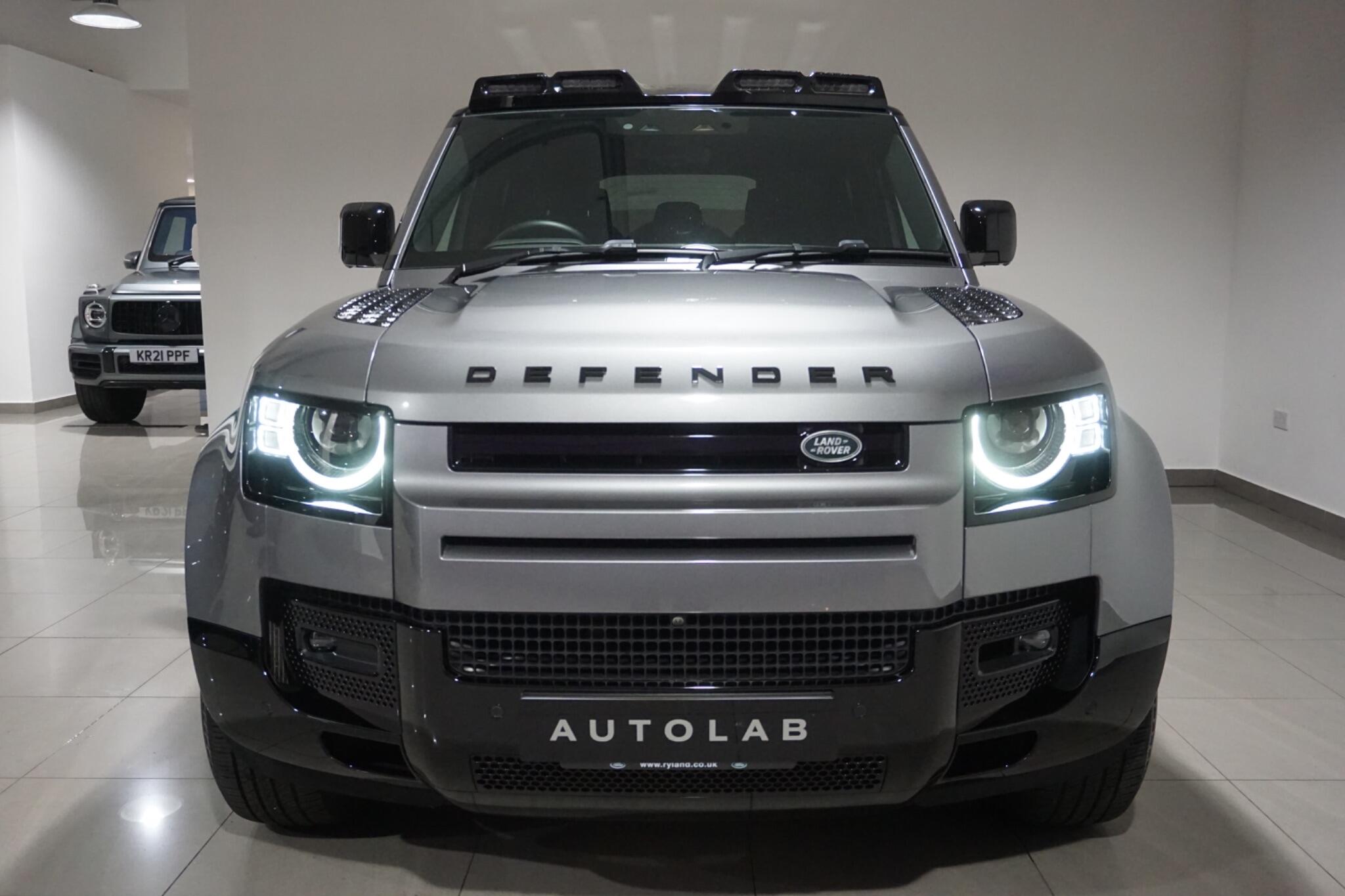 Land Rover Defender 110 2.0 P400e 15.4kWh X-Dynamic HSE SUV 5dr Petrol Plug-in Hybrid Auto 4WD Euro 6 (s/s) (404 ps)